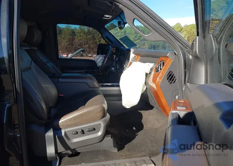 2016 Ford F-250 Lariat z USA, uszkodzony, nr VIN 1FT7W2BT2GEC41670